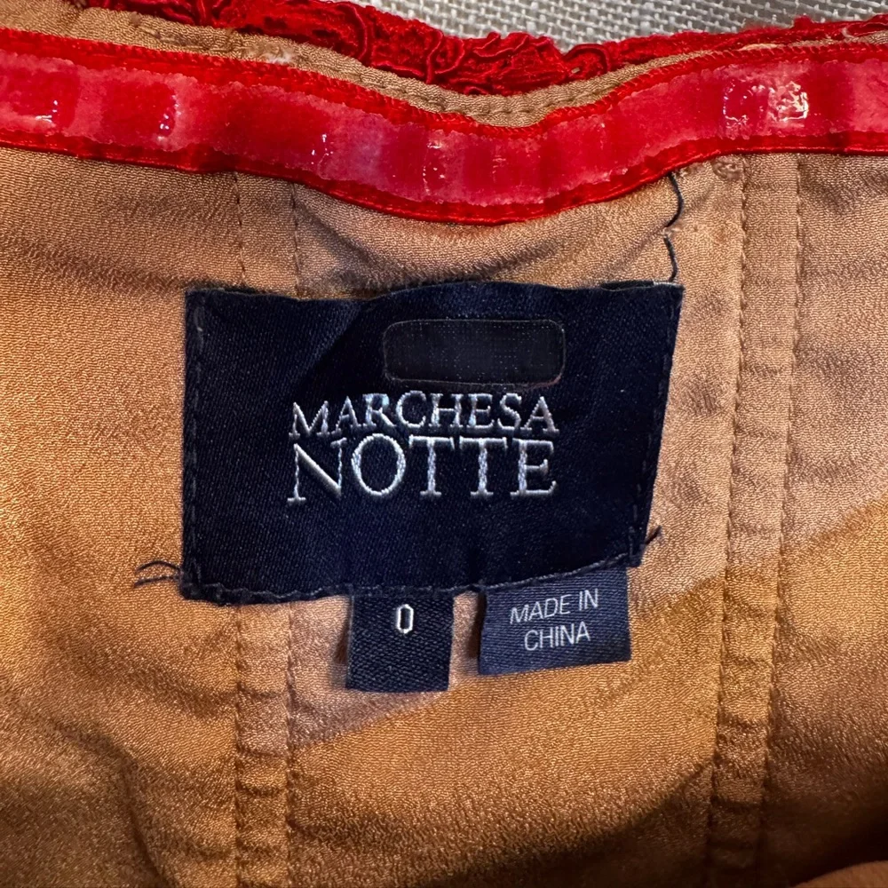 Marchesa Notte Red Laced Cocktail Dress in Size 0 - Picture 8 of 12